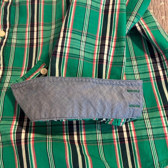(Bundle 2 for $20) St. John's Bay Women’s Plaid Button Down Shirt - Picture 4 of 5